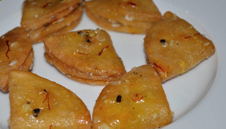 badam puri,hunger struck,food,easy recipe