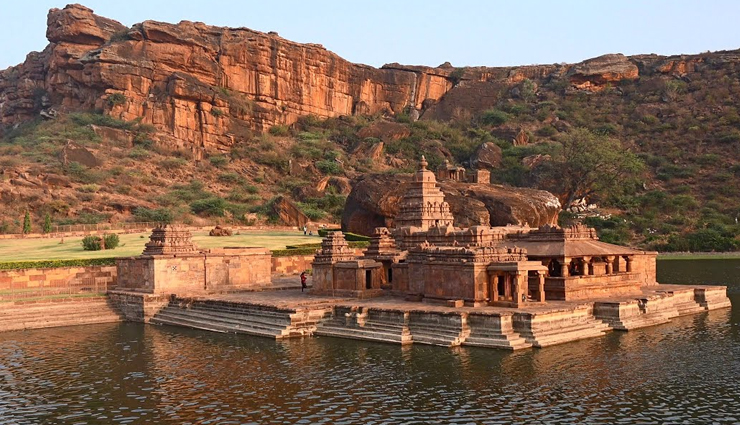 karnataka tourist places,best tourist places in karnataka,tourist attractions in karnataka,explore karnataka tourism,famous places to visit in karnataka,karnataka travel destinations,top tourist spots in karnataka,karnataka sightseeing places,must-visit places in karnataka,karnataka heritage sites,karnataka hill stations,coastal attractions in karnataka,karnataka wildlife sanctuaries,historical places in karnataka,offbeat destinations in karnataka