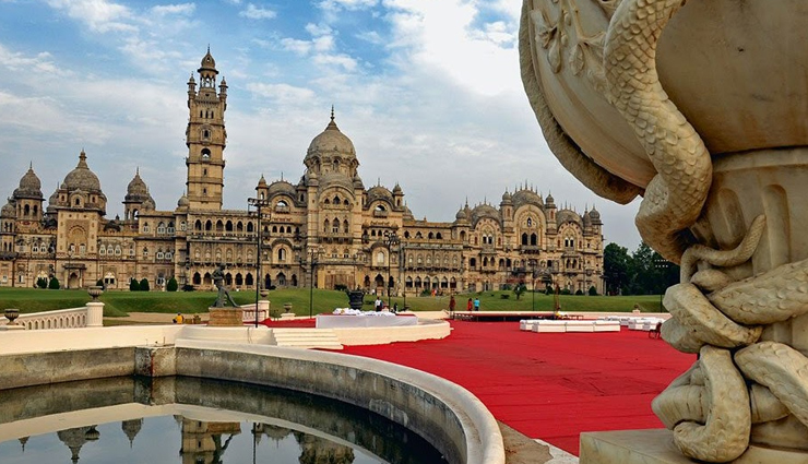 गुजरात की सांस्कृतिक राजधानी है वडोदरा, यहां आएं तो जरूर घूमें ये 10 जगहें 