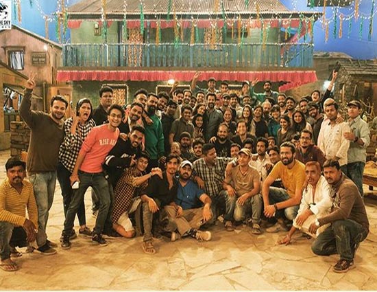 'केदारनाथ' का सेकेंड शेड्यूल खत्म, डायरेक्टर ने पोस्ट की तस्वीर