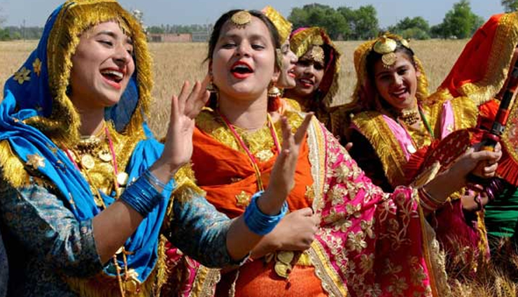 uttarakhand festivals,enjoyable festivals in uttarakhand,cultural celebrations in uttarakhand,festive charm of uttarakhand,vibrant uttarakhand festivals,spiritual events in uttarakhand,traditional festivals of uttarakhand,popular celebrations in uttarakhand,festive experiences in uttarakhand,festival highlights in uttarakhand