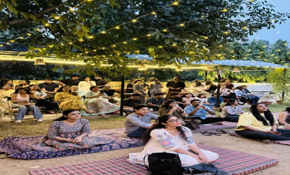 नानी के घर की यादों में डूबा जयपुर, ‘बज़्म’ ने बचपन की सुनहरी गर्मियों को किया जीवंत