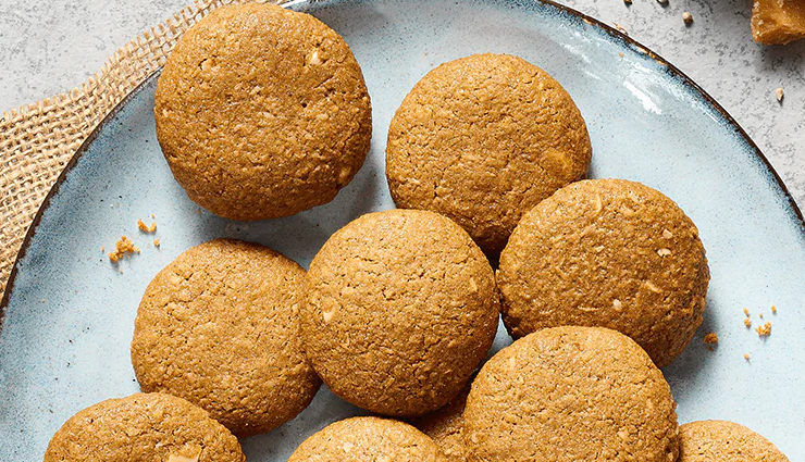 bajra cookies recipe,healthy cookies recipe,nutritious sweets recipe,alternative to regular sweets,whole grain cookies recipe,gluten-free cookies recipe,high-fiber cookies recipe,low-sugar cookies recipe,healthy snack recipe,easy cookies recipe