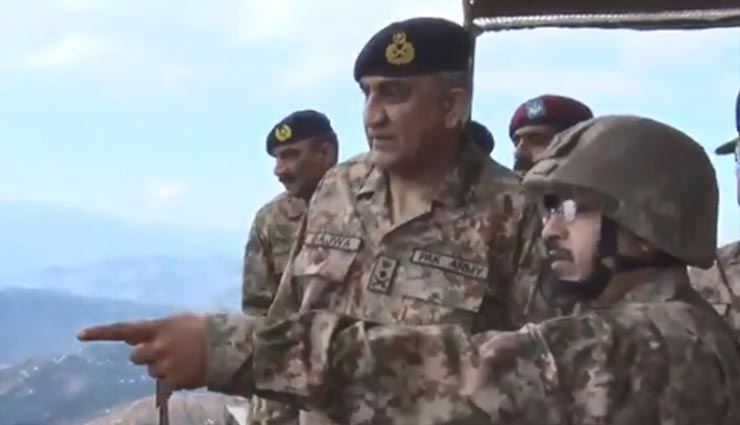 PAK आर्मी चीफ बाजवा ने किया सरहदी क्षेत्र का दौरा, अपने सैनिकों को तैयार रहने के लिए कहा