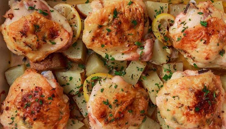 baked chicken thighs,baked chicken thighs recipe,hungers truck,food