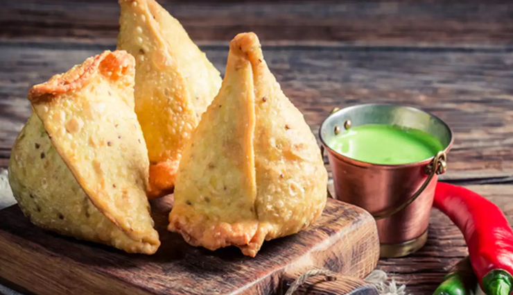 सर्दियों में ले गर्मागर्म बेक्ड पनीर समोसे का मजा, स्वाद के साथ बनी रहेगी सेहत #Recipe 