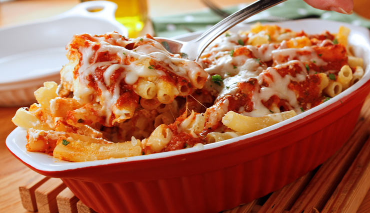 home baked ziti,ziti recipe,baking recipe,snacks recipe,non veg recipe