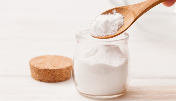 ways to use baking soda for skin whitening,skin whitening tips,beauty tips,skin care tips