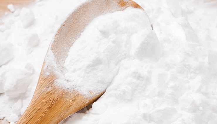 ways to get rid of dandruff,tips to get rid of dandruff,dandruff treatment,treating dandruff tips,remedies to treat dandruff,beauty tips,beauty hacks