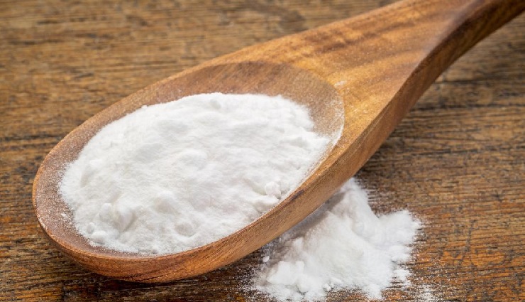 white pimples treatment,natural remedies for white pimples,kitchen remedies for pimples,how to get rid of white pimples,home remedies for whiteheads,gentle pimple treatments,rose water for pimples,sensitive skin pimple care,natural acne remedies