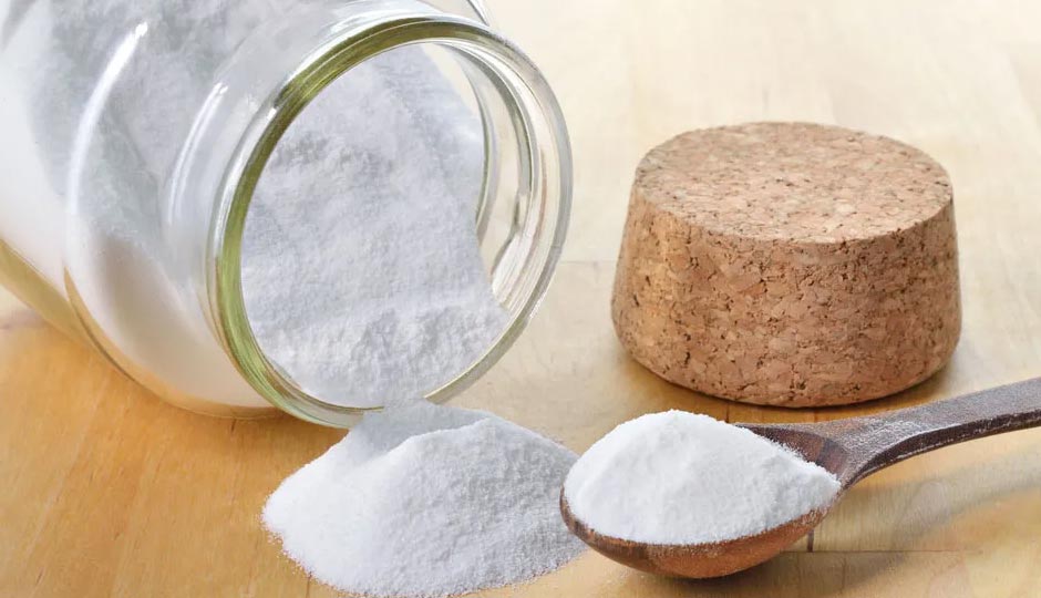 10 Amazing Benefits of Baking Soda for Skin and Hair