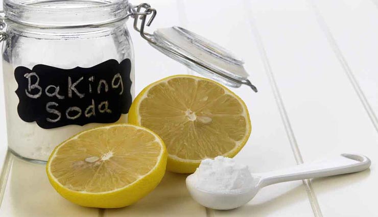 डैंड्रफ की छुट्टी कर देगा बेकिंग सोडा, इन तरीकों से करें इस्तेमाल beauty tips,beauty tips in hindi,baking soda,dandruff,home remedies