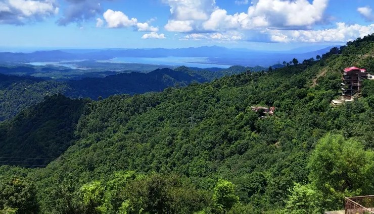 hill stations near amritsar,best hill stations from amritsar,amritsar weekend getaways,himachal pradesh hill stations,manali tourism,dalhousie places to visit,dharamshala attractions,khajjiar mini switzerland,palampur tea gardens,chail vacation,kullu travel guide,bakloh tourist spots,thaneek pura beauty,himalayan retreats from amritsar,escape to the hills from amritsar