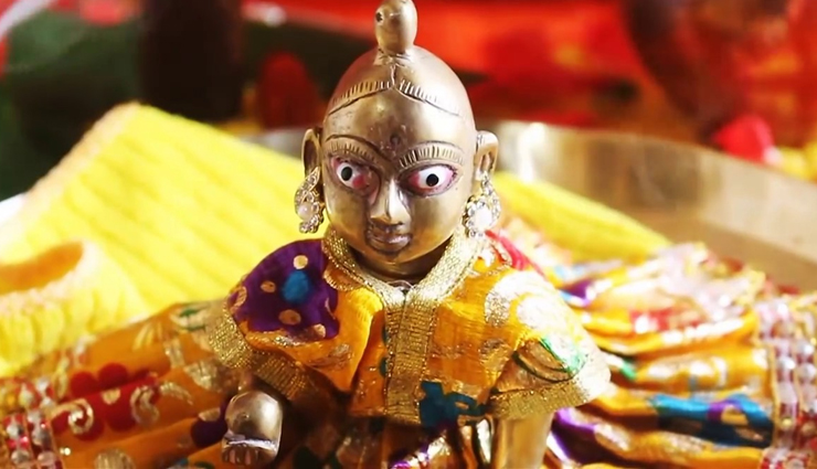 krishna janmashtami rituals,lord krishna worship guidelines,how to celebrate janmashtami,krishna janmashtami dos and donts,janmashtami puja rules,krishna janmashtami fasting tips,significance of krishna janmashtami,traditional janmashtami customs,krishnas birth celebration,krishna janmashtami observance