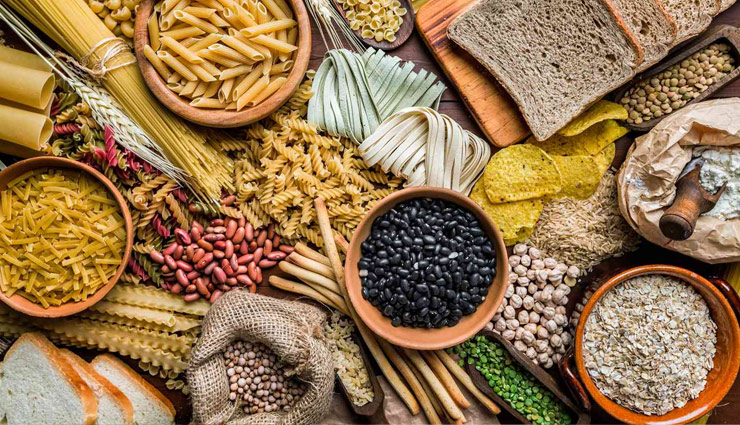 manage diabetes,diabetes diet,lifestyle changes for diabetes,blood sugar control,healthy diet for diabetes,portion control diabetes,monitoring sugar intake,hydration and diabetes,diabetes meal planning