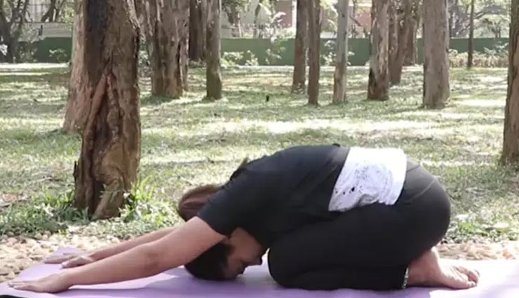 International Yoga Day : इन 3 योगासन से रखें अपने दिल को स्वस्थ 