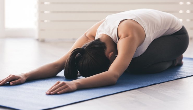 International Yoga Day: कील-मुहांसे, रूखी और बेजान त्वचा से मिलेगा छुटकारा, आज से ही शुरू करे ये 7 आसन international yoga day,yoga day,international yoga day 2022,glowing skin ke lie yoga,yoga for good skin,yoga for beauty,beauty tips