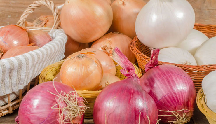 balding forehead,home remedies for balding forehead,regrow hair on forehead,diy hair growth remedies,natural remedies for receding hairline,how to grow hair on forehead,ayurvedic remedies for baldness,best oils for hair regrowth,herbal treatment for balding forehead,thinning hair solutions,hair loss treatment at home