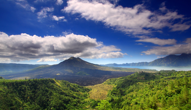 bali travel guide,bali tourist attractions,explore bali,bali beaches,coral reefs in bali,ancient temples in bali,adventure in bali,relaxation in bali,spiritual renewal in bali,affordable bali vacations,diversity of bali,bali for families,romantic getaways in bali,solo adventures in bali,wellness retreats in bali,yoga retreats in bali,meditation retreats in bali,bali nature experiences,tranquil bali surroundings,bali memories