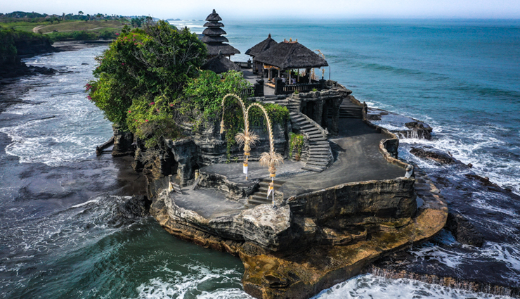 bali travel guide,bali tourist attractions,explore bali,bali beaches,coral reefs in bali,ancient temples in bali,adventure in bali,relaxation in bali,spiritual renewal in bali,affordable bali vacations,diversity of bali,bali for families,romantic getaways in bali,solo adventures in bali,wellness retreats in bali,yoga retreats in bali,meditation retreats in bali,bali nature experiences,tranquil bali surroundings,bali memories