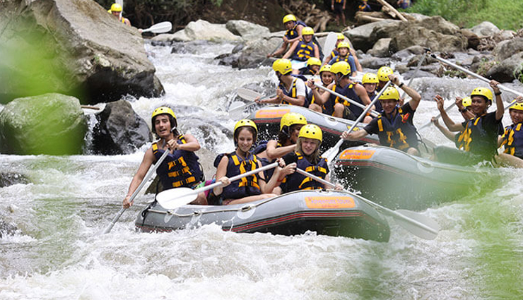 bali,things to do in bali,tourist attraction in bali,places to visit in bali,ulun danu temple,padang bai,jetpack in tanjung benoa,snorkelling in amed,white water rafting on the ayung river