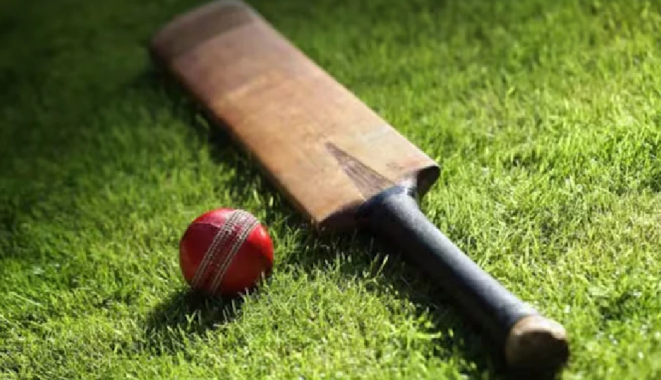 ऑस्ट्रेलियाई क्रिकेट में शोक की लहर: अभ्यास के दौरान गेंद लगने से 17 वर्षीय बल्लेबाज बेन ऑस्टिन की मौत