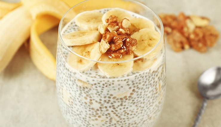 health benefits of banana,banana benefits,banana nutrition,banana for heart health,banana for digestion,banana for energy,potassium-rich foods,banana and weight loss,banana for muscle recovery,banana for skin health,banana for bone health,banana for eye health,banana recipes,healthy banana snacks