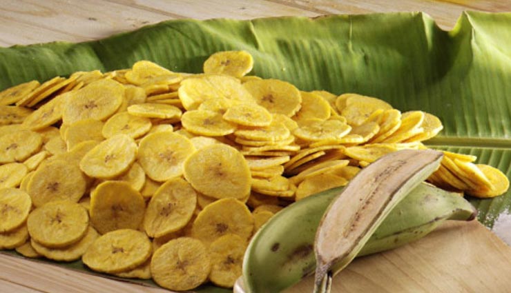 सावन स्पेशल : व्रत में बेहतरीन स्नैक्स हैं केले के चिप्स #Recipe 