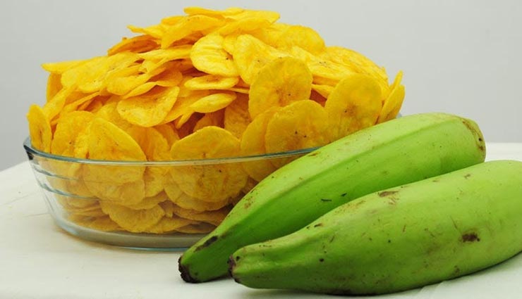 नवरात्रि स्पेशल : केले के करारे चिप्स बढ़ाएंगे व्रत का मजा #Recipe
