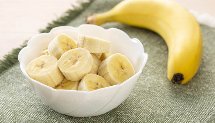 beauty benefits of banana,banana for skin,banana benefits,skin care tips,hair care tips,beauty tips,eye care tips