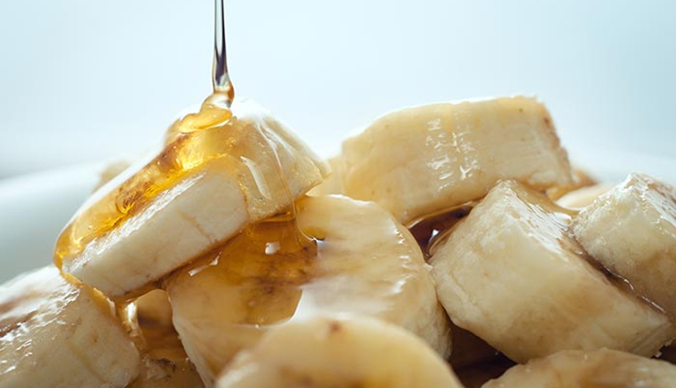 diy banana face packs for glowing skin,banana face packs,beauty tips,beuaty hacks