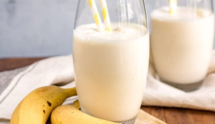 Recipe- Nutritious and Healthy Cardamom Banana Lassi