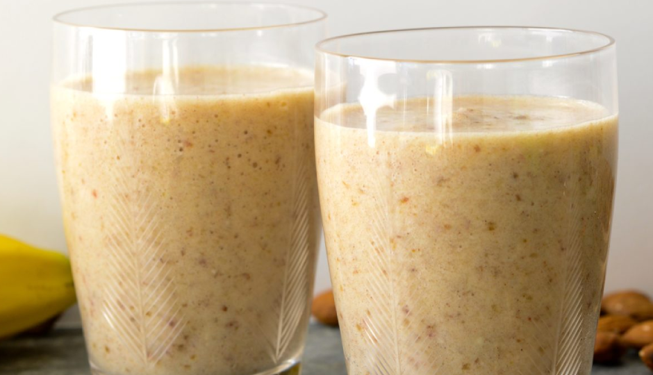 वॉलनट बनाना स्मूदी : एनर्जी का पावर हाउस है यह ड्रिंक, पीने के बाद लंबे समय तक नहीं लगती भूख #Recipe walnut banana smoothie,walnut banana smoothie morning,walnut banana smoothie energy,walnut banana smoothie tasty,walnut banana smoothie ingredients,walnut banana smoothie recipe,walnut banana smoothie healthy,walnut banana smoothie healthy drink