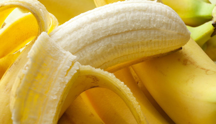 foods to increase sperm count,best food for sperms,food to improve sperm count,healthy food,eggs,bananas,dark chocolate,walnuts,garlic