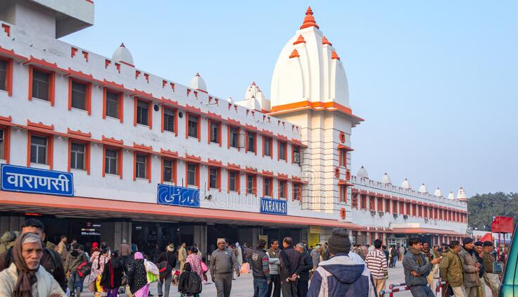 must visit railway station of india,holidays,travel,tourism