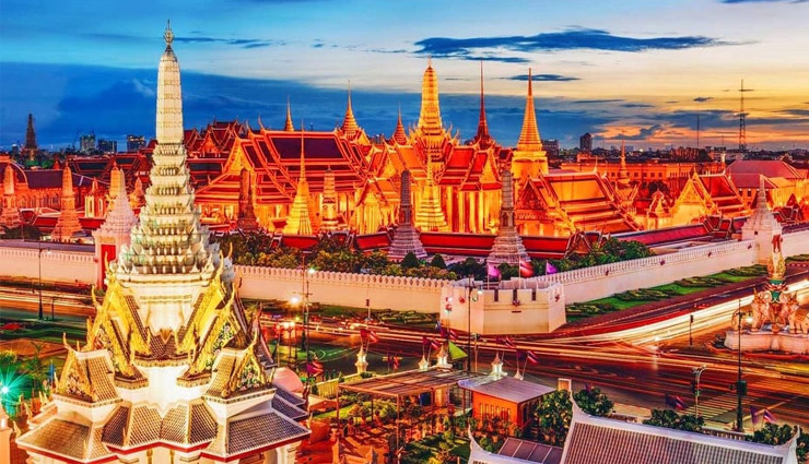 थाई मसाज के अलावा भी कई चीजों के लिए जाना जाता हैं बैंकॉक, जानें यहां की घूमने लायक जगहें