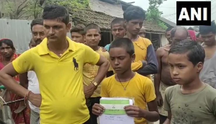 SHOCKING- Over 900 Crore Bank Deposit Found in 2 Students Account