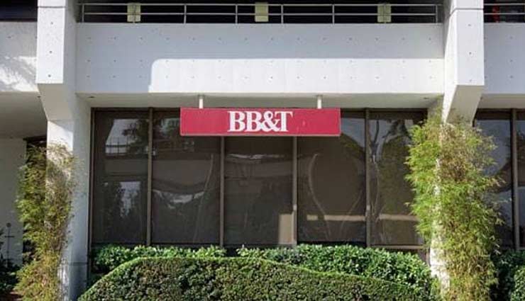 कपल के अकाउंट में गलती से आए 86 लाख रुपए, बैंक को बताने की बजाय कर डाले खर्च, और फिर.. bank,bank transfer,bank mistakenly tranfer money,couple account,weird news in hindi