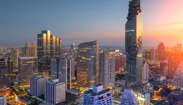 nightlife,cities best nightlife,cities best nightlife in the world,sexiest nightlife,travel,travel guide,tourist places,holidays,travel guide