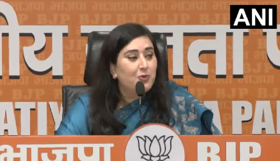 ‘पितृसत्ता खत्म करो’ के नारे पर बांसुरी स्वराज का राहुल गांधी पर हमला, कंगना से शाह बानो तक गिनाए कई मामले