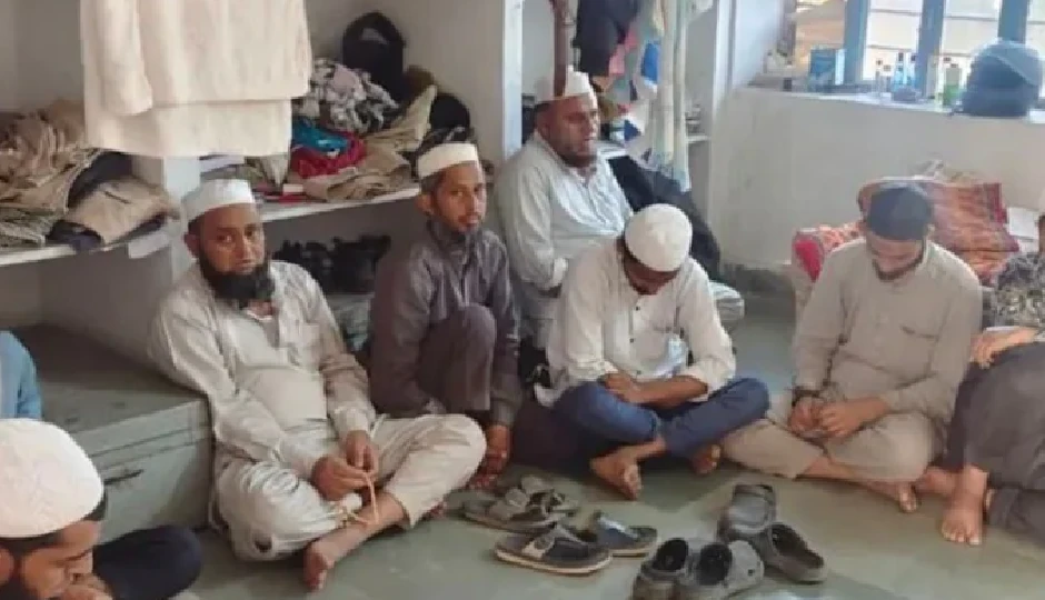 बांसवाड़ा में तब्लीगी जमात के 12 सदस्य हिरासत में, कार्रवाई के दौरान पुलिस से हुई नोकझोंक