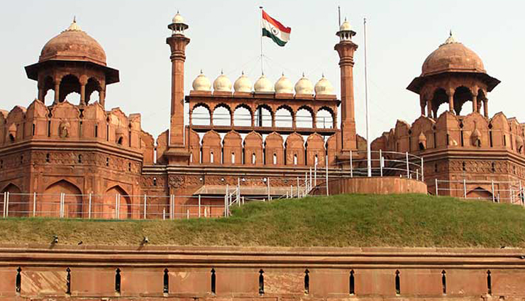 these places are associated with mahatma gandhi,by visiting here you will be able to know bapu closely,holiday,travel,tourism