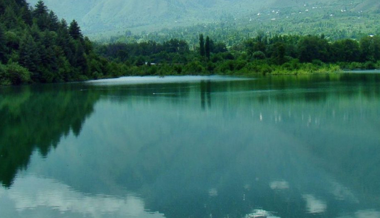 baramulla,places to visit in baramulla,tourist spots in baramulla,gulmarg,eco park,parihaspora,wular lake,khilanmarg