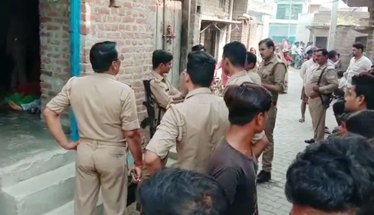 UP News:  बरेली में 4 महीने की बच्ची समेत घर में मिले 3 शव, हत्या या सुसाइड!