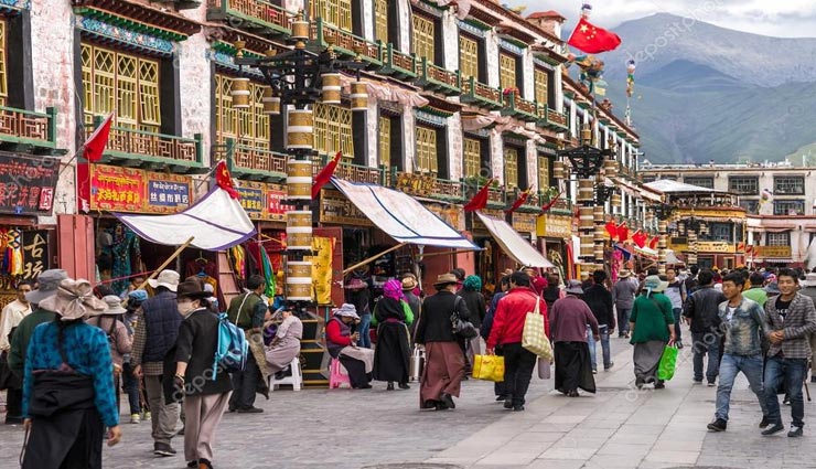 तिब्बत की इन जगहों पर सैर कर बिताए अपनी छुट्टियाँ, झलकाती है यहाँ की संस्कृति और खूबसूरती