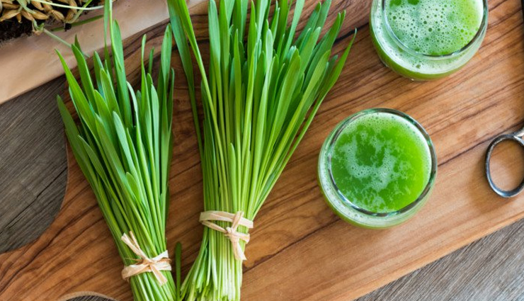 4 Proven Beauty Benefits of Barley Grass Juice