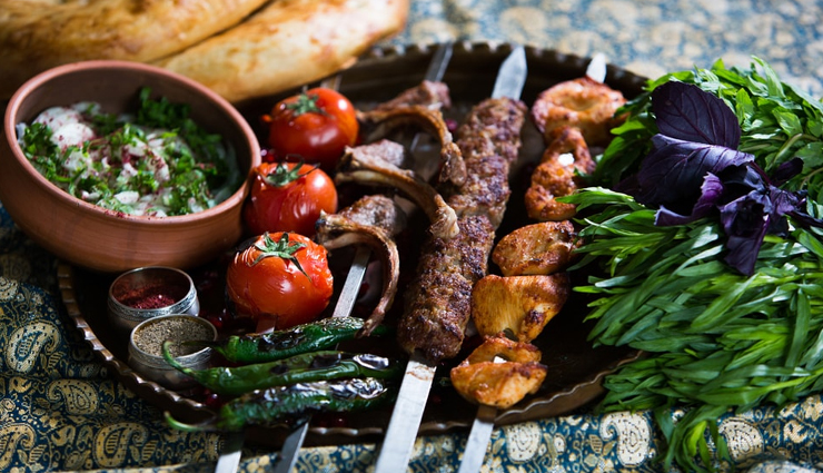 furor restaurant & pub,mahsati bagu,restoran nostalji,vip 111 pab,park house cafe,piramida sadliq sarayi,bars in ganja,ganja,azerbaijan