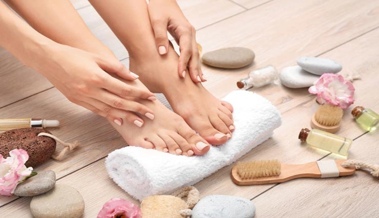 beauty tips,beauty tips in hindi,pedicure,pedicure tips,ways of pedicure
