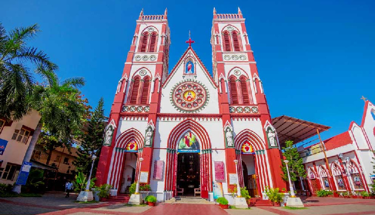 things to do in pondicherry,best activities in pondicherry,places to visit in pondicherry,pondicherry attractions,french quarter pondicherry,auroville travel guide,pondicherry beaches,scuba diving in pondicherry,best cafés in pondicherry,spiritual places in pondicherry,weekend getaway to pondicherry