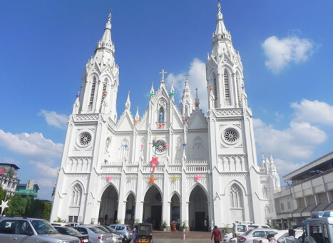 se cathedral,goa,sacred heart church,shimoga,cathedral of our lady of the rosary,kunkuri,medak cathedral,telangana,basilica of our lady of dolours,thrissur,beautiful church in india,church